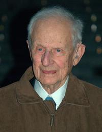 Robert M Morgenthau